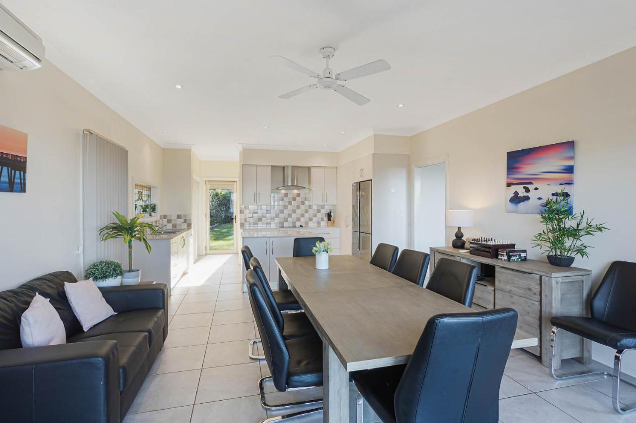 Whale Cove Circuit Villa Идън Екстериор снимка