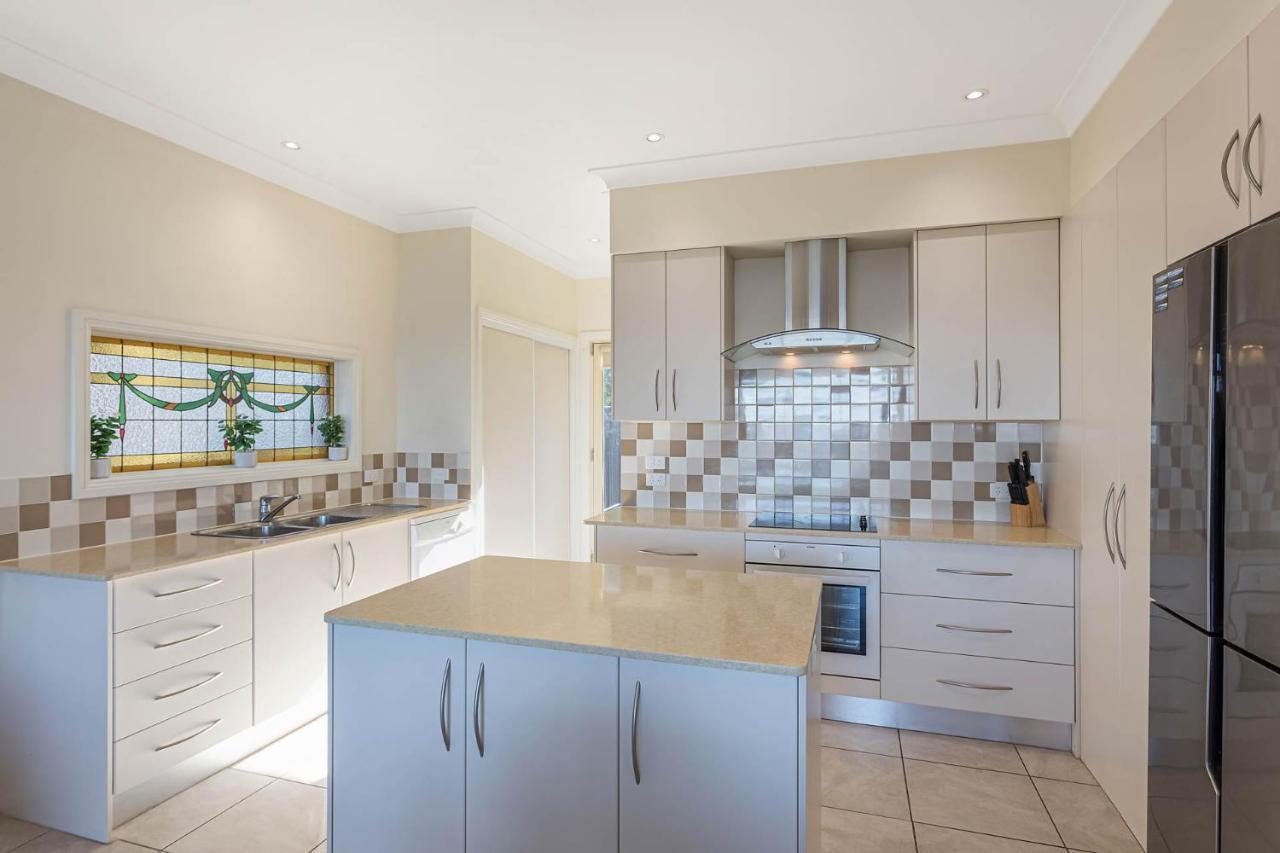 Whale Cove Circuit Villa Идън Екстериор снимка